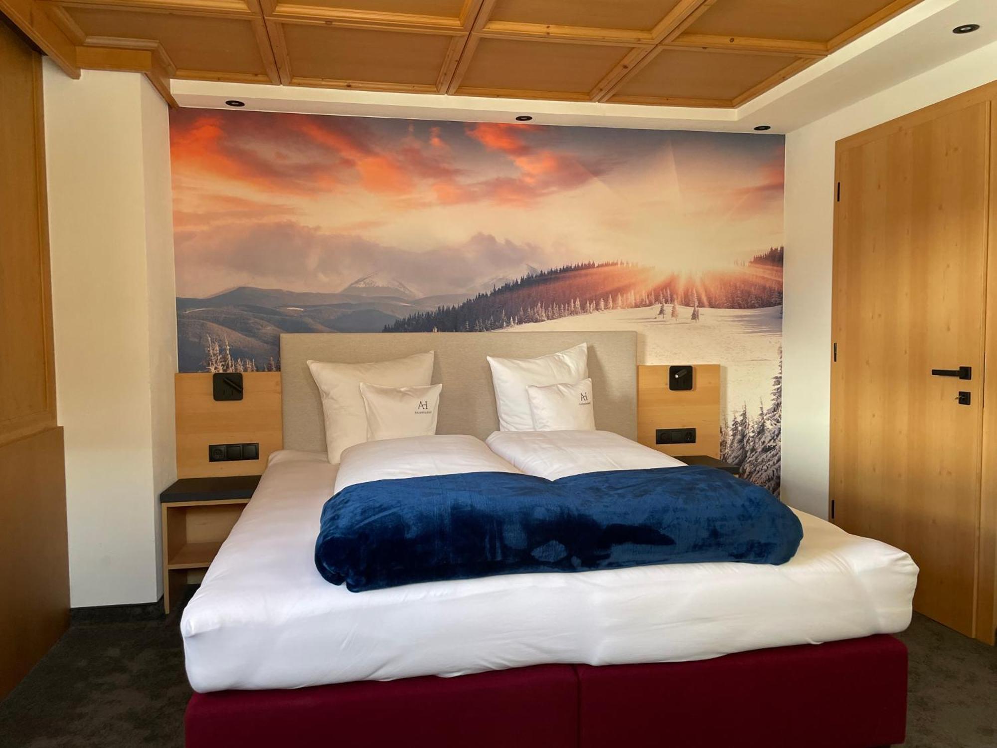 Antoniushof - Inklusive Super Sommer Card Serfaus Room photo